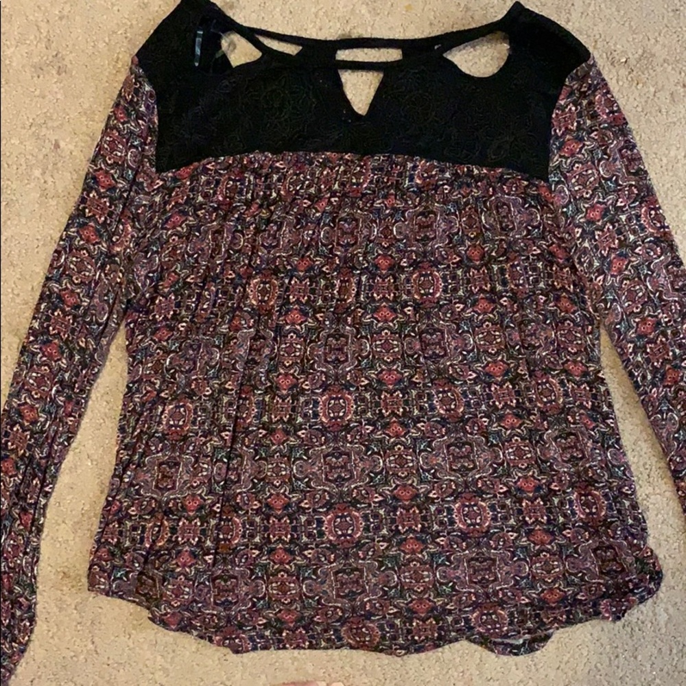 Jessica Simpson Long Sleeve Top